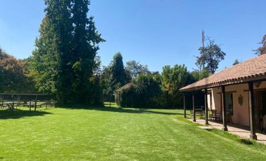 Arriendo Parcela, Pirque, Virginia Subercaseaux