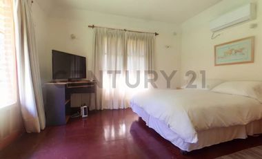 Arriendo Parcela, Pirque, Virginia Subercaseaux