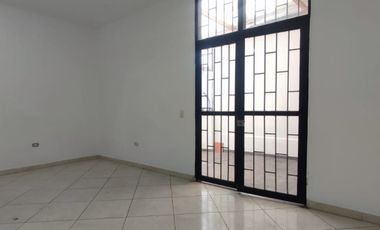 local en arriendo en el pinar. Cod A61478