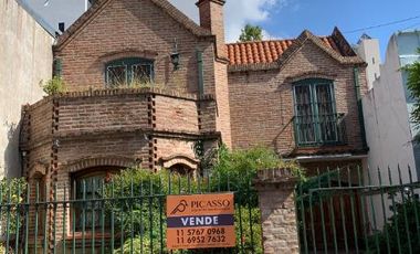 Casa en venta en Quilmes Centro