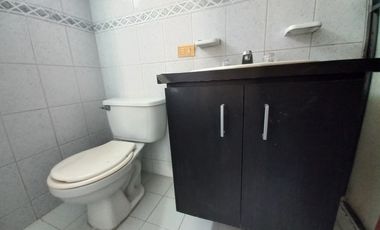 apartamento en arriendo en el portal de las acacias piso 4. Cod A13914