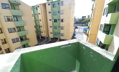 apartamento en arriendo en el portal de las acacias piso 4. Cod A13914