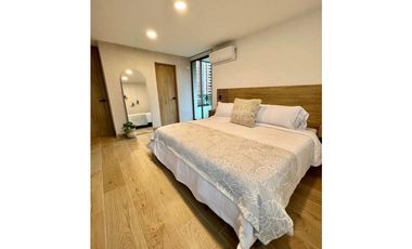 VENTA DE HERMOSO APARTAMENTO AMOBLADO LOMA EL TESORO, MEDELLIN