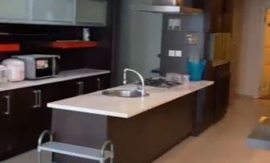 DISEWAKAN !! Apt. Gading Resort Residence Penthouse Bagus View City , Bisa Nego