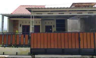 Jual Rumah Pesan Bangun Harga 300jtan Lengkap Dengan CCTV Lokasi Di Jogonalan Klaten
