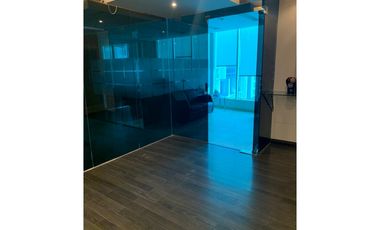 VENTA O ALQUILER DE OFICINA EN OCEAN PLAZA - 4804PG (JD)