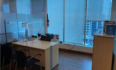 VENTA O ALQUILER DE OFICINA EN OCEAN PLAZA - 4804PG (JD)