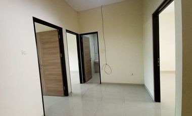 Di Sewakan Rumah Baru Siap Huni 5 Kamar di Jl. Kembar Baru Bandung
