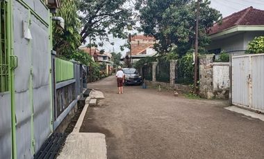 Di Sewakan Rumah Baru Siap Huni 5 Kamar di Jl. Kembar Baru Bandung