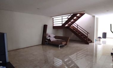 Rumah 3lantai Murah di Dago Resort Pakar dkt Cigadung Cikutra Bdg Utara