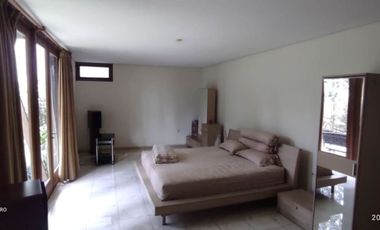 Rumah 3lantai Murah di Dago Resort Pakar dkt Cigadung Cikutra Bdg Utara