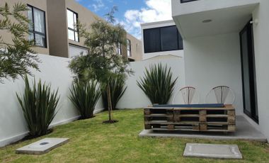 Hermosa Casa en Altos Juriquilla.