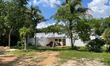Hermosa Finca de 103 hectáreas  en venta cerca de Mérida