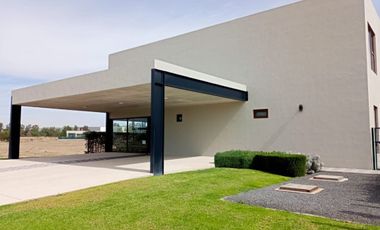 Residencia en Venta en Viñedos del Polo, Diseño de Autor.