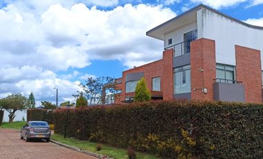 casa campestre en arriendo en bojaca. Cod A119148