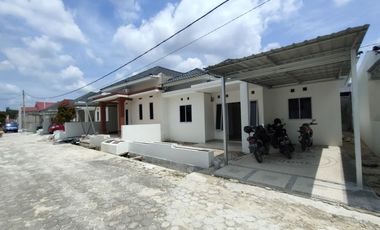 HUNIAN MODERN DI LINGKUNGAN CLUSTER HARGA SANGAR TERJANGKAU