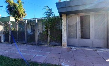 Casa en venta en Quilmes Oeste