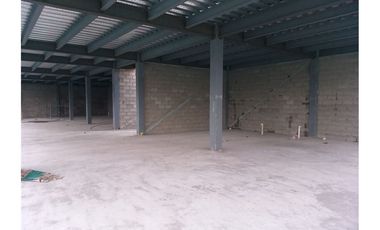 plaza comercial de venta en manta
