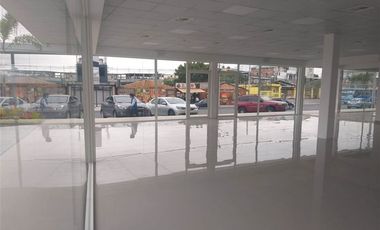 plaza comercial de venta en manta
