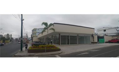 plaza comercial de venta en manta