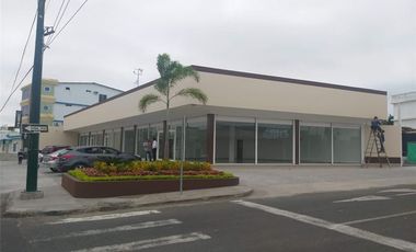 plaza comercial de venta en manta