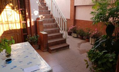Casa Multifamiliar 6 Amb. Patio y Terraza