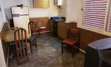 Casa Multifamiliar 6 Amb. Patio y Terraza