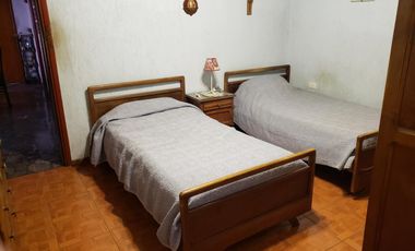 Casa Multifamiliar 6 Amb. Patio y Terraza