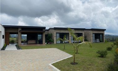 Casa en Arriendo Vereda Pantanillo El Retiro