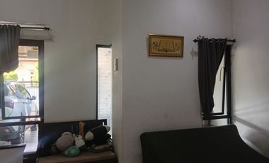 Rumah SHM Luas Hadap Selatan 15 menit ke Gerbang Tol Bekasi Barat 1 J-38187