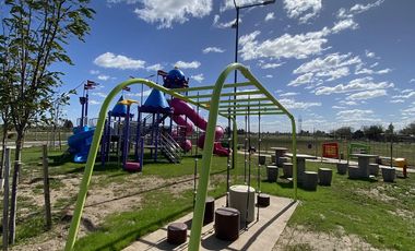 Terreno 300m2 - EcoTierra  - Pueblo Esther - Distrito Cero