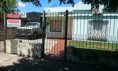 Casa en venta en Quilmes Oeste