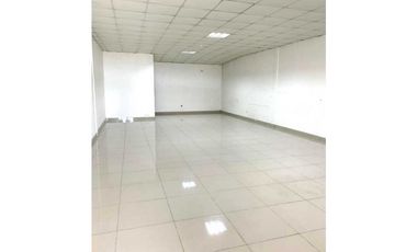 Se Alquilan 2 locales en villa lucre | 126mt2