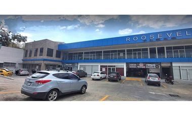 Se Alquilan 2 locales en villa lucre | 126mt2