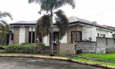 Beautiful - Bungalow House and Lot for Rent with Three bedro