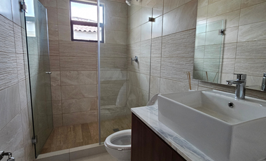 Casa en Venta en Costa Verde Con Lote de 350mt2