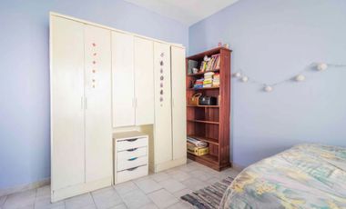 Venta casa con parque y galpón- José León Suarez