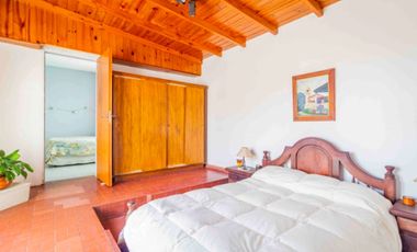 Venta casa con parque y galpón- José León Suarez