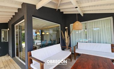 Casa en alquiler temporada 2024 con Piscina en Barrio Golf Costa Esmeralda