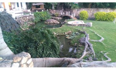 CASA EN VENTA A ORILLA DEL LAGO 