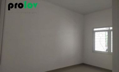 Rumah bagus 2 lantai strategis dekat Pemkot Cimahi Citeureup Cimahi Bandung