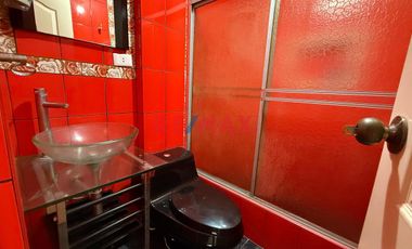 Venta de linda casa de 3 pisos mas azotea en Urb. San Isidro I Etapa, rodeada de parques
Ubicada cerca de Av. Metropolitana II, Universidad Privada d