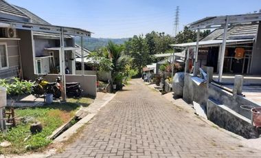 Rumah Murah Tipe Besar di gedawang Banyumanik
