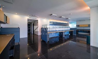 Oficina en Venta Diomeda Commercial Business, Puerto Cancún Quintana Roo.