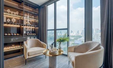 Siamese Exclusive Queens - 1BR+ Type - 1B