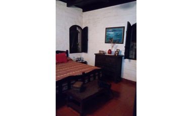 VENDO CASA EN BARIO YERBAL - POSADAS Mnes.
