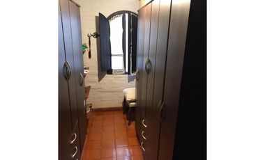 VENDO CASA EN BARIO YERBAL - POSADAS Mnes.