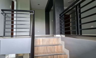 Rush Sale New 2 storey 5br 5 t& b house in Davao City