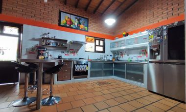 casa en venta en los trapiches. Cod V27929