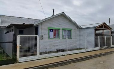 Arriendo Casa Maullín Con Estacionamiento